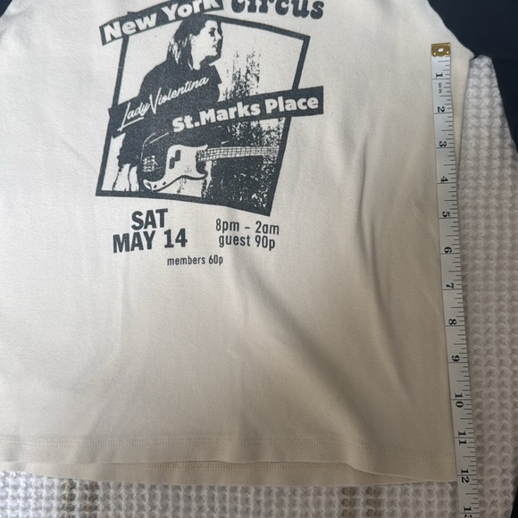 Brandy Melville Long Sleeve Tee - Picture 7 of 9